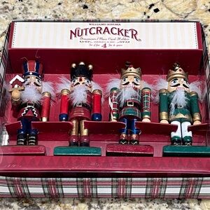 Williams Sonoma Mini Christmas Tree Nutcrackers Ornaments